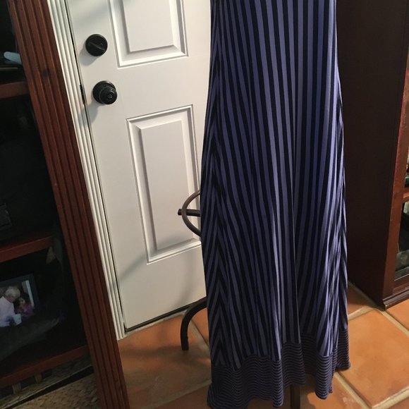 Gap Striped Maxi Dress - Picture 3 of 11